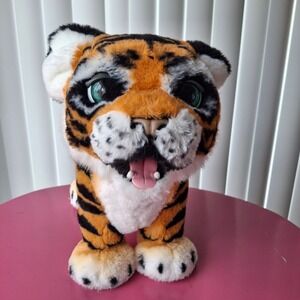 FurReal Friends Roarin' Tyler the Playful Tiger Cub Interactive Plush Toy Cat
